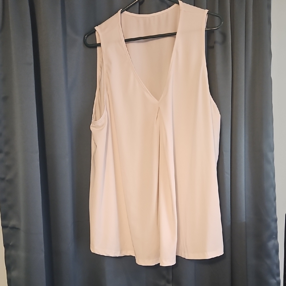 SHEIN Soft Cream V-Neck Tank Top